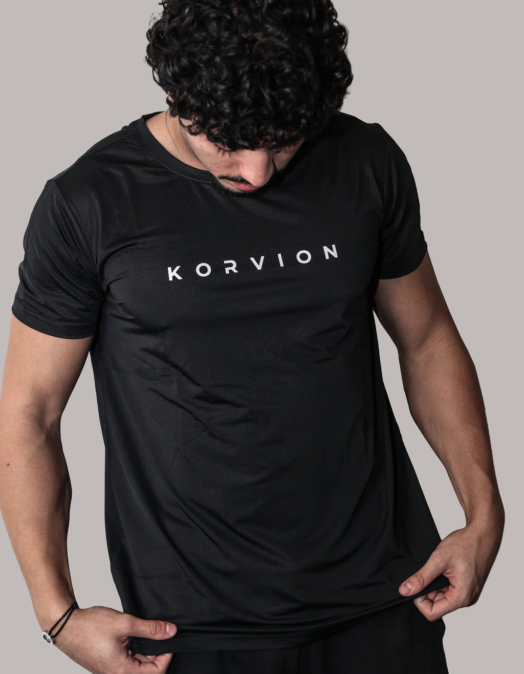 Korvion Tee