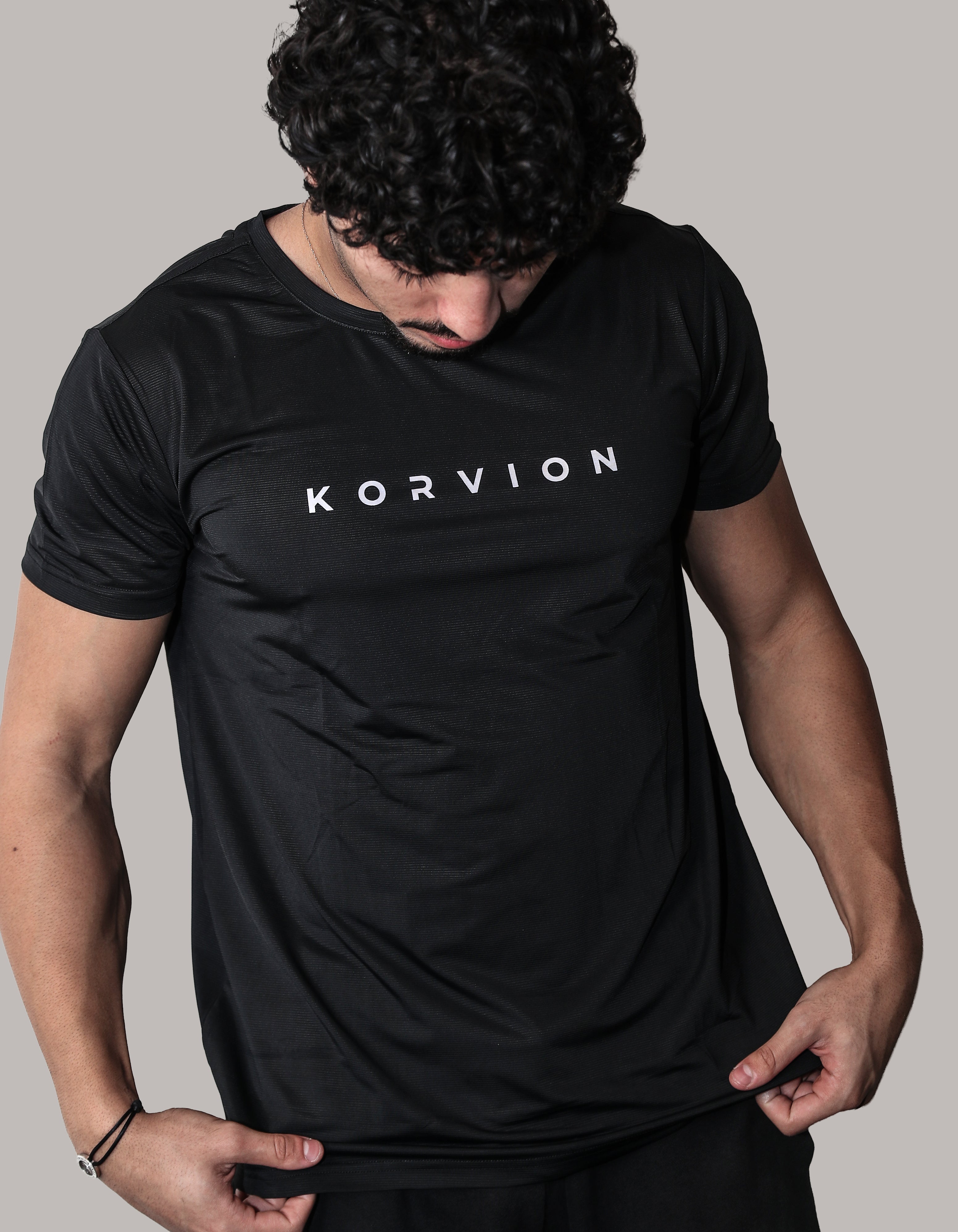 Korvion Tee
